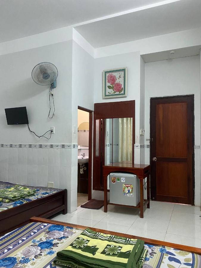 Nha Nghi Nam Phuong Bed & Breakfast Hà Tiên Ngoại thất bức ảnh