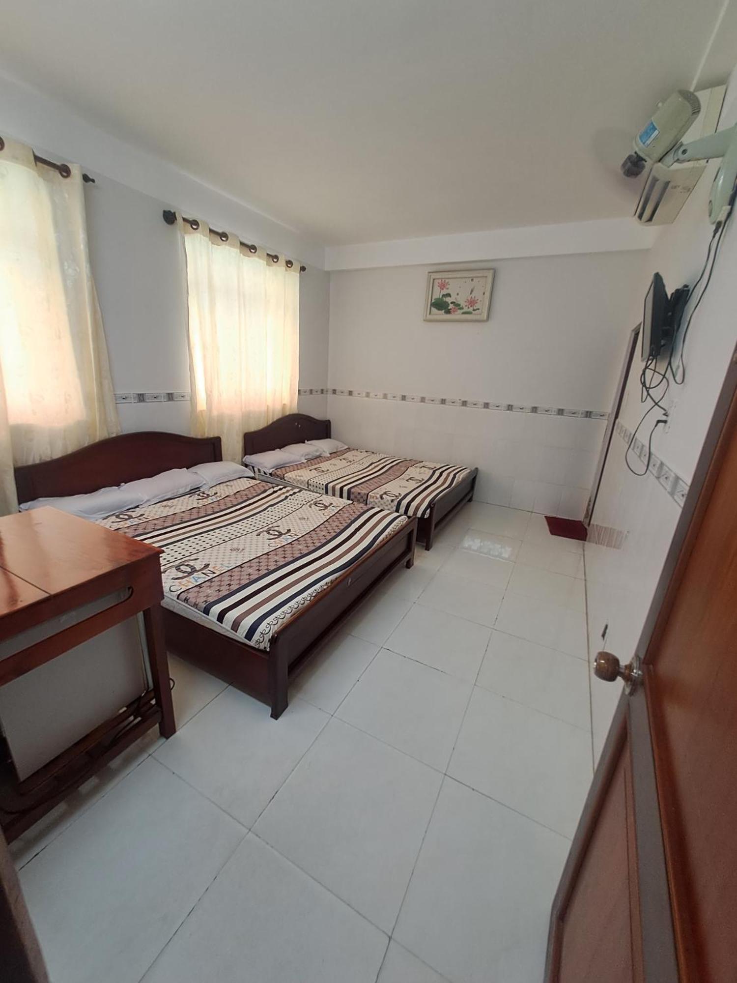 Nha Nghi Nam Phuong Bed & Breakfast Hà Tiên Ngoại thất bức ảnh