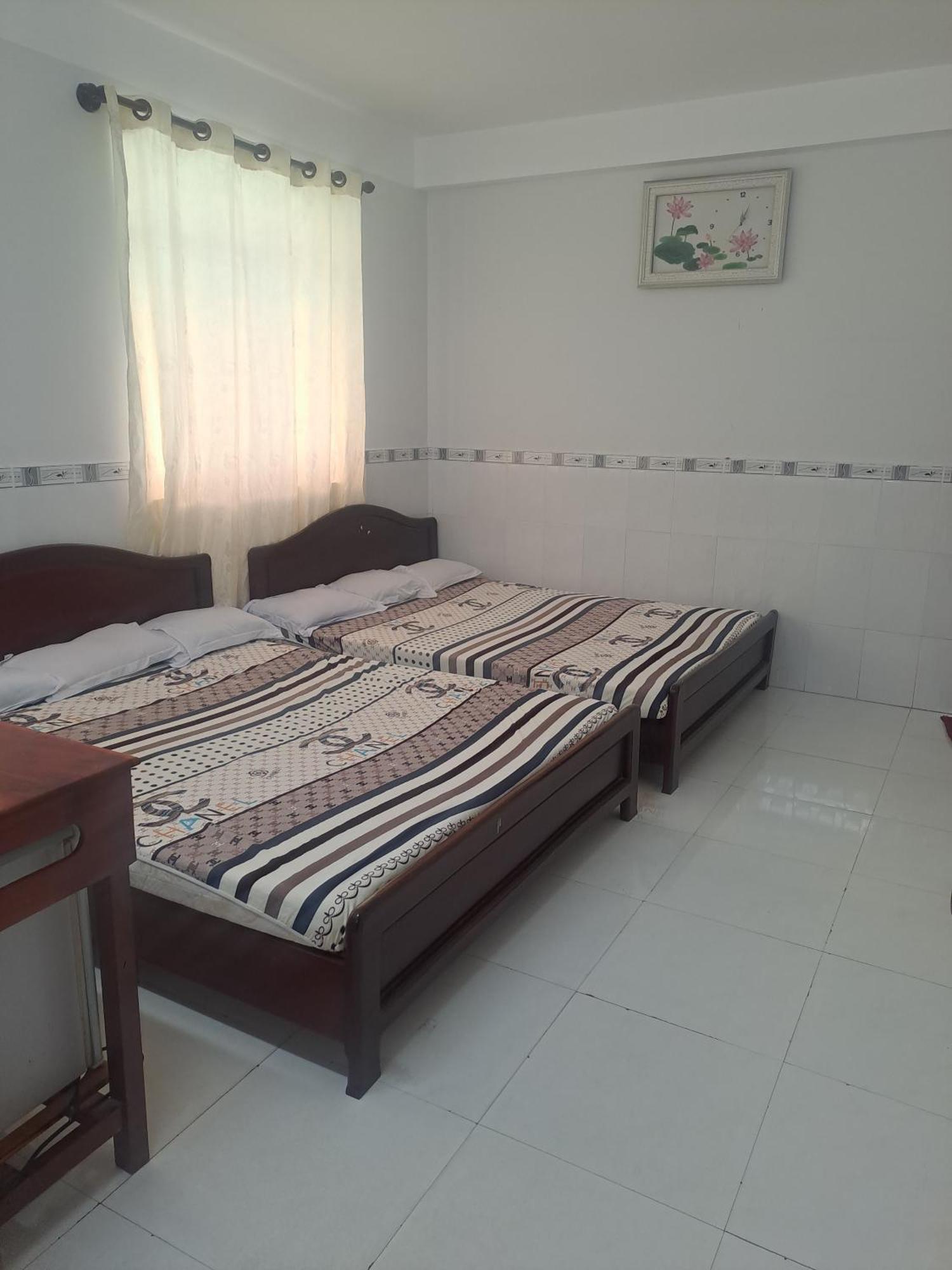 Nha Nghi Nam Phuong Bed & Breakfast Hà Tiên Ngoại thất bức ảnh